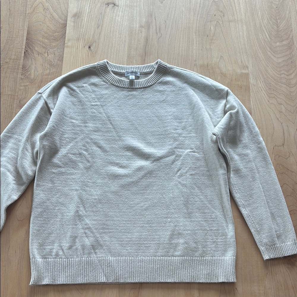 Cream Sweater - Picture 4 of 7